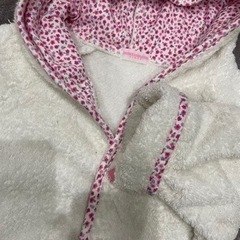 ★mikihouse ミキハウス★1歳2歳3歳　80 90 100 タオル地カーディガン羽織い　湯上がりタオル ポンチョの画像