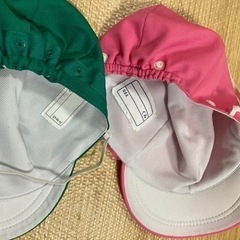 カラー帽子の画像