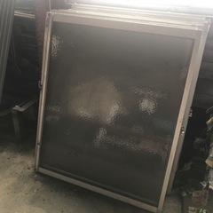 アルミサッシ 窓ガラス