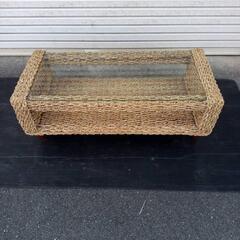 🐶オシャレ🐶アジアンテイストガラスローテーブル！