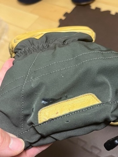 ブラック　ダイヤモンド　防寒手袋　GORE-TEX