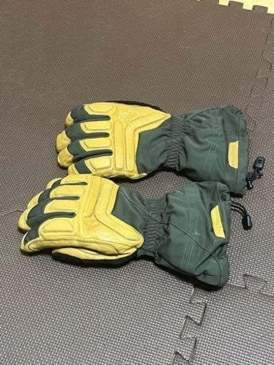 ブラック　ダイヤモンド　防寒手袋　GORE-TEX