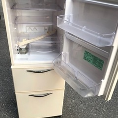 日立 265L 自動製氷機付き⁉️大阪市内配達設置無料?⭕️保証付き