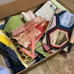 着物、帯はぎれ