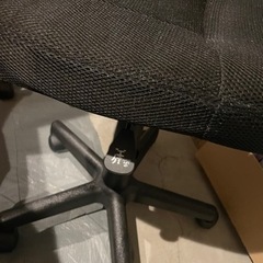 会議用椅子 7脚セット ２色(オレンジ4脚,青3脚)の画像