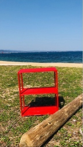 本棚　赤色
