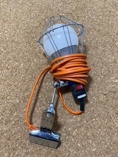 LED 作業灯　投光器　22W コンセント付き