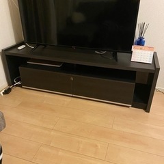 ＊無料＊ テレビ台無料で差し上げます！