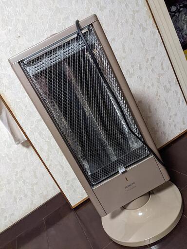 HITACHI ハロゲンヒーター！！値下げ！！