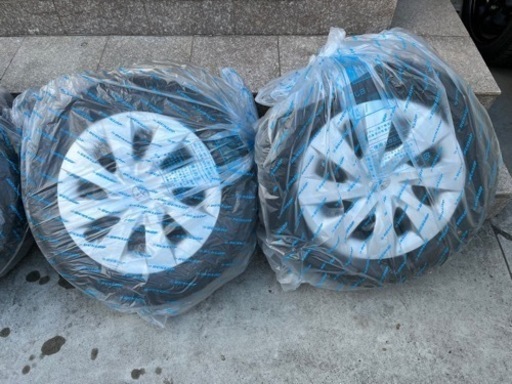 スタッドレス.ホイールセット　ポルテなど