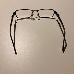 メガネ、黒色の画像