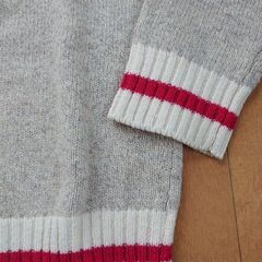 【UNIONMADE'77】ＶネックセーターL薄グレー赤ラインの画像