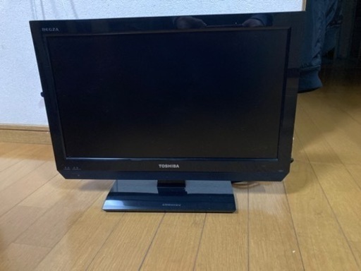東芝　テレビ　19インチ
