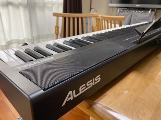 [取引先決定]電子ピアノ　Alesis 88鍵盤　カバー付き