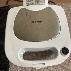 アイリスオーヤマ　マルチサンドメーカー