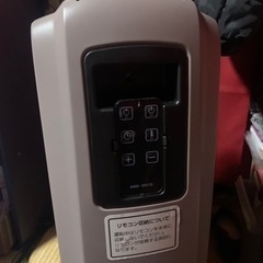 AND DECO オイルヒーター　ほぼ新品　グレーの画像