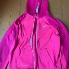 【NIKE】パーカー
