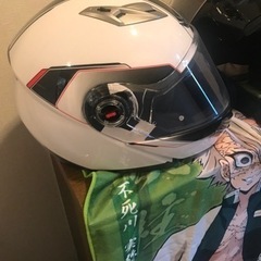 フルフェイス！サイズ違いのためほぼ新品未使用！二輪館にて！