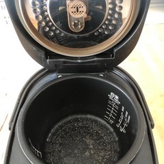 HITACHI 炊飯器の画像