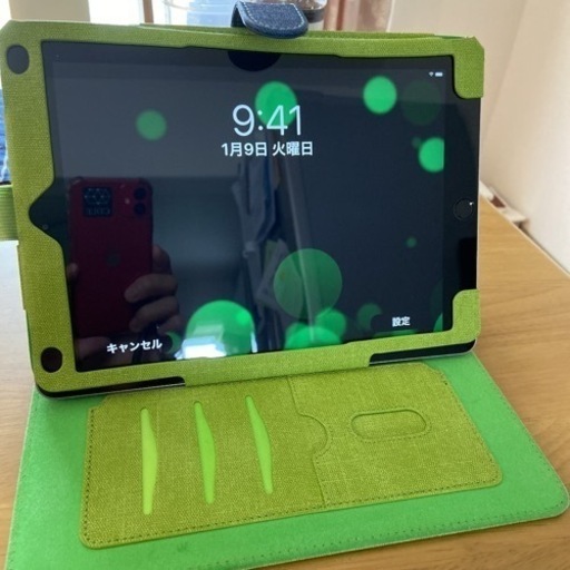 iPad 第6世代 セルラーモデル SIMロック解除済