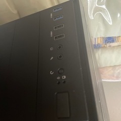 ATX ミドルタワーPCケースの画像