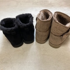 値下げ　ムートンブーツフリーサイズ　2足セットの画像