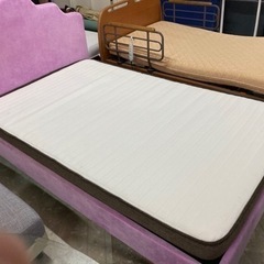 【SALE】マットレス付きセミダブルベット  中古  リサイクルショップ宮崎屋住吉店  22..12.16 yの画像