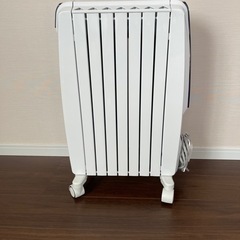 デロンギ　デジタルオイルヒーターの画像