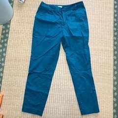 ズボン譲ります。
