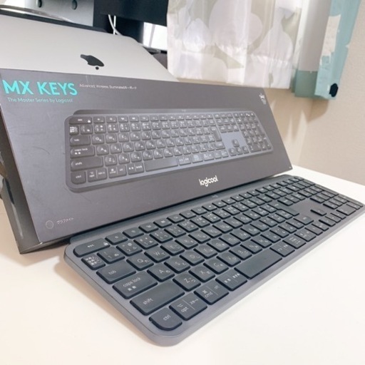 ロジクール アドバンスド ワイヤレス イルミネイテッド キーボード KX800M MX KEYS for Mac 充電式 US配列 bluetooth Unifying iPad 無線 ワイヤレスキーボード 薄型 KX800 スペースグレー 国内正規品