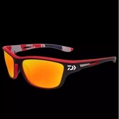 ※ケース無　Daiwa 偏光サングラス〈レッド〉