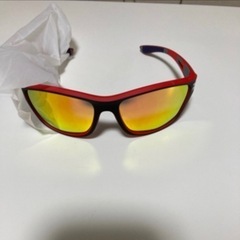 ※ケース無　Daiwa 偏光サングラス〈レッド〉の画像