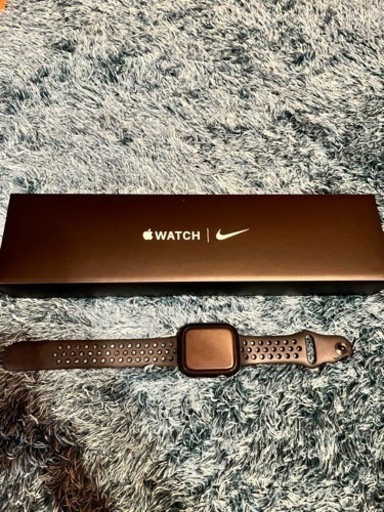 取り引き完了 Apple Watch series6 NIKEモデルGPS+cllularタイプ