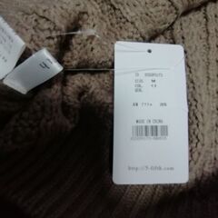 新品☆タートルネックセーター Mサイズの画像