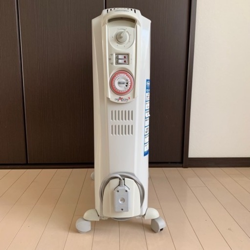DeLonghi デロンギ　オイルヒーター　D091549EFS　4～10畳　1500W