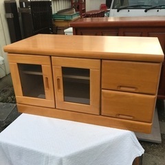 【お話し中です】木製テレビ台その① ローボード　ガラス扉　引き出し付き