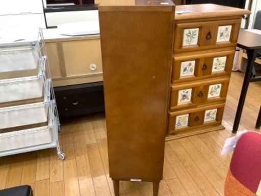 カリモク60 シェルフ　ブラウン　キズ有　幅70cm　高さ110cm 奥行30cm