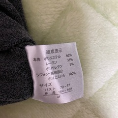 レディース　トップスの画像