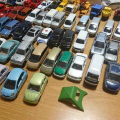 【TOMIKAトミカ他 セット ミニカー 計120台】の画像
