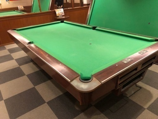 店舗使用　ビリヤード台　9フィート
