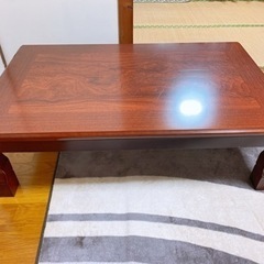 大きめのテーブル🍃の画像
