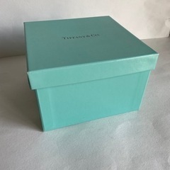 ティファニー　ボックス　の画像