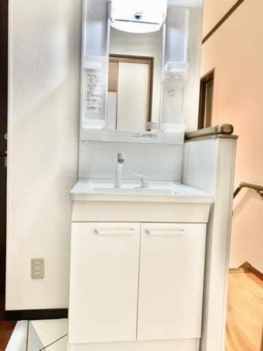 TOTO Vシリーズ　1面鏡 W600 洗面化粧台