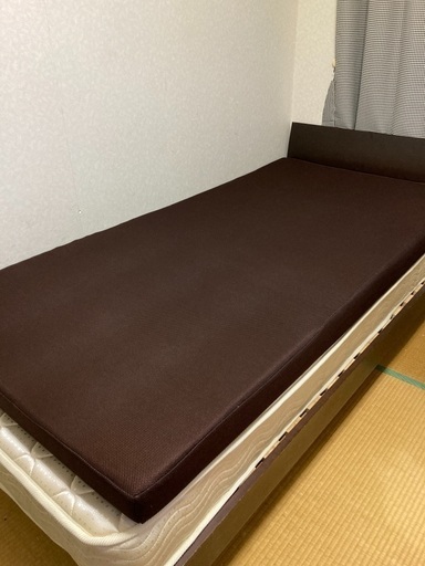 シングルベッド(マットレス付)