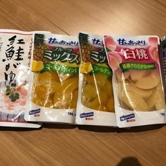 お取引中★    保存食　フルーツ　野菜ジュース　おかゆ　5点