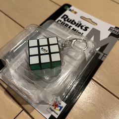 ルービックキューブキーホルダー