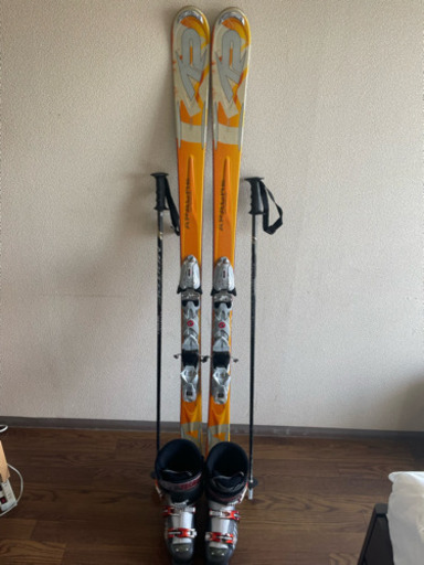 スキー3点セット(板、ポール、ブーツ)