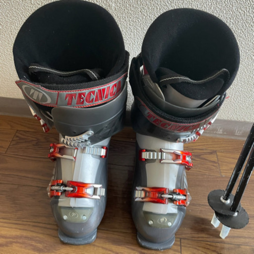 スキー3点セット(板、ポール、ブーツ)