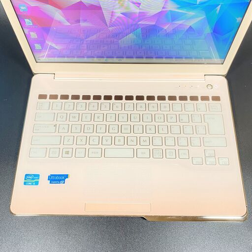 高性能Corei5 SSD  富士通 13.3インチ ピンク ノートパソコン【PayPay使えます】