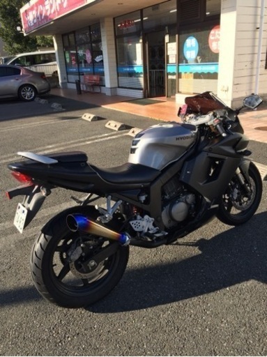 ヒョースン GT250R